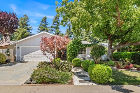 8645 Prairiewoods Drive Sacramento CA 95828