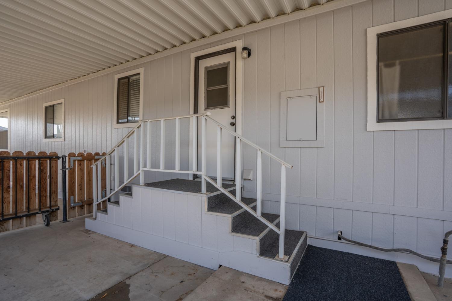 Hilmar, California 95324, United States, 3 Bedrooms Bedrooms, ,2 BathroomsBathrooms,Residential,Active,10816