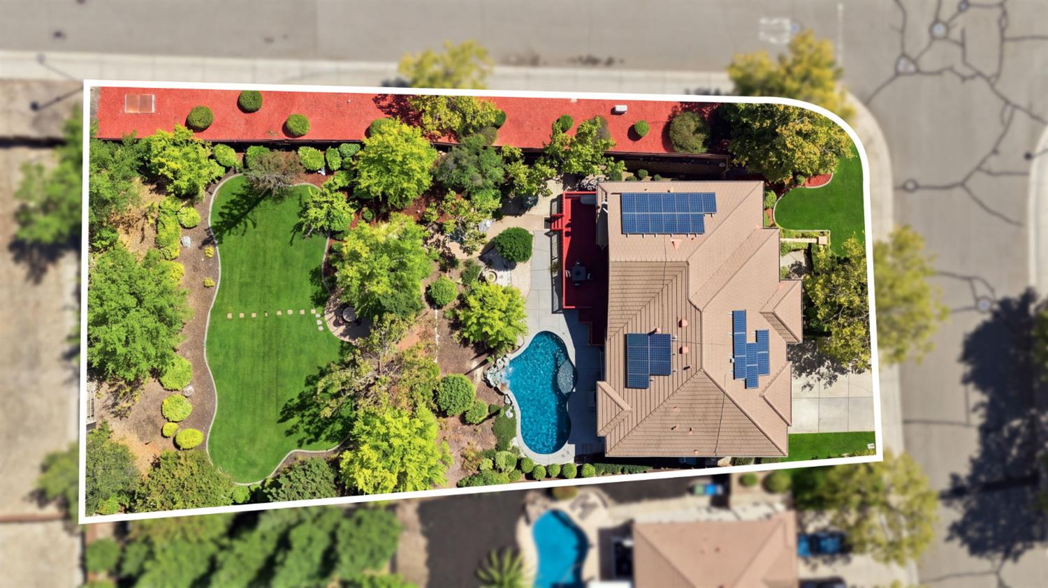 400 Listowe Drive