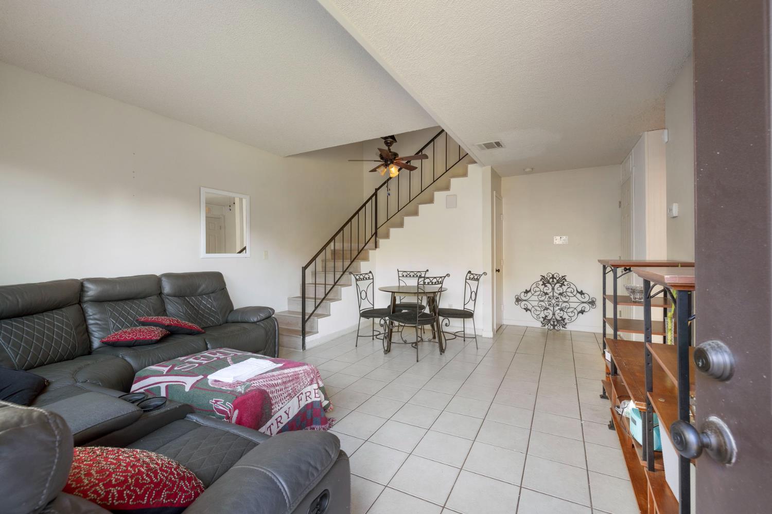 325 Standiford Avenue 52