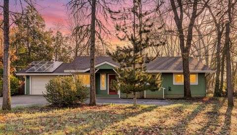 17926 Lasso Loop Penn Valley CA 95946