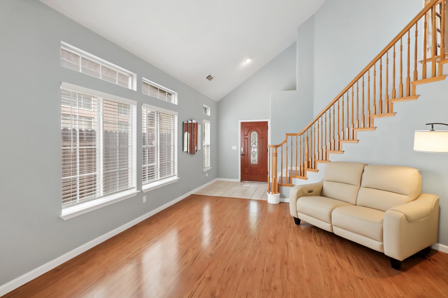 6008 Amir Lane