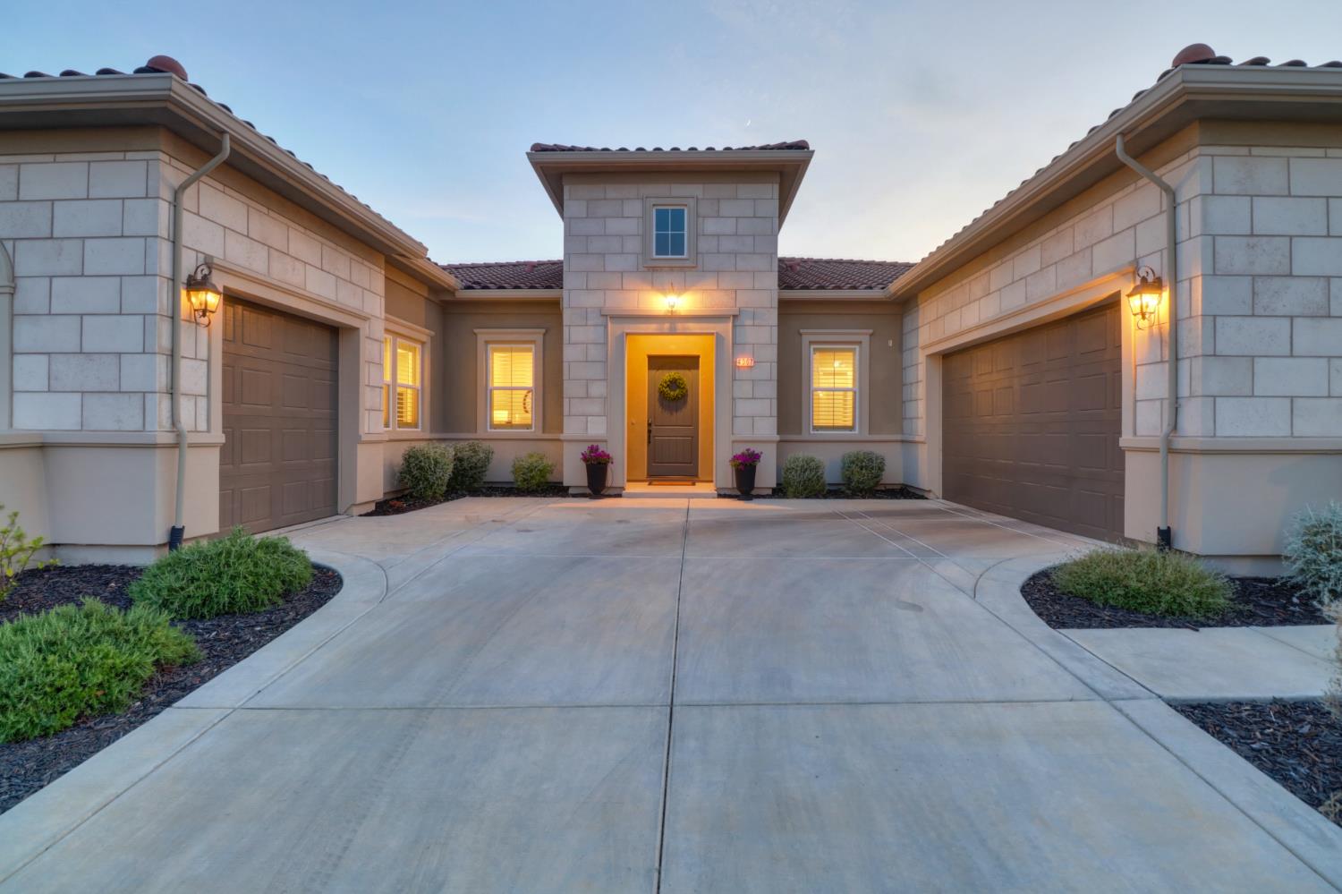 4067 Whitney Vista Lane