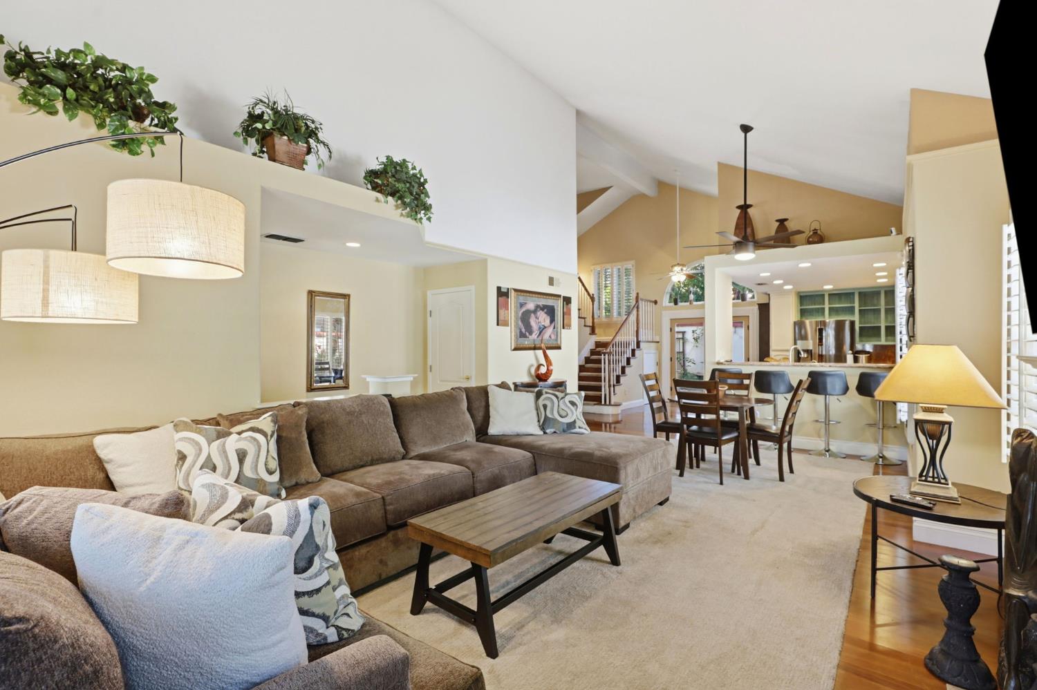 2912 Trigo Way