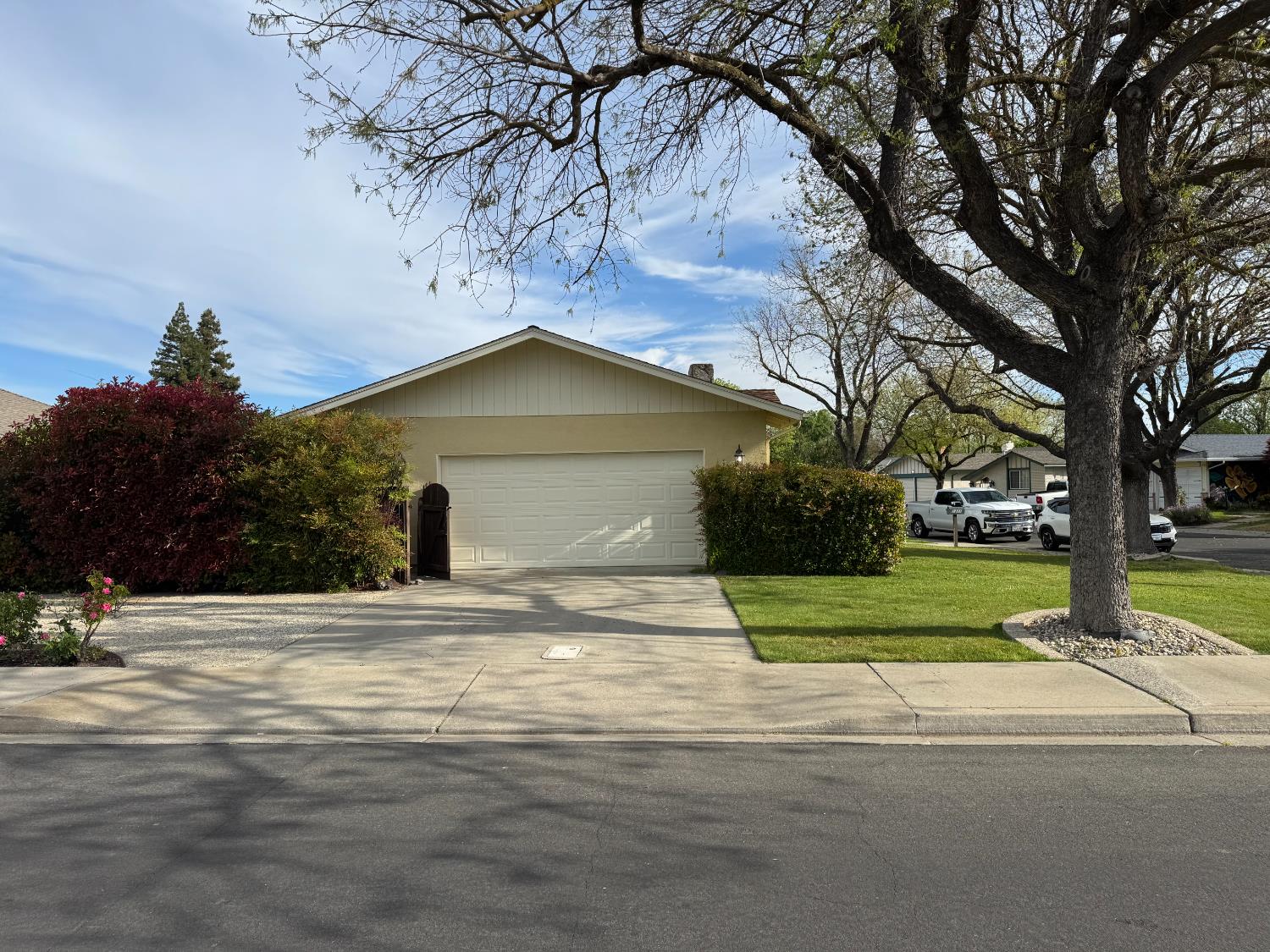 1201 Turquoise Drive