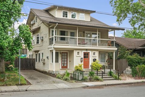 910 38th Street Sacramento CA 95816