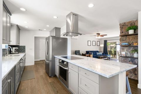 1136 Hampton Road Sacramento CA 95864
