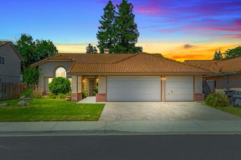 374 Trevor Avenue, Oakdale, CA 95361 - MLS#: 225064069