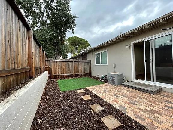 6061 S Land Park Drive