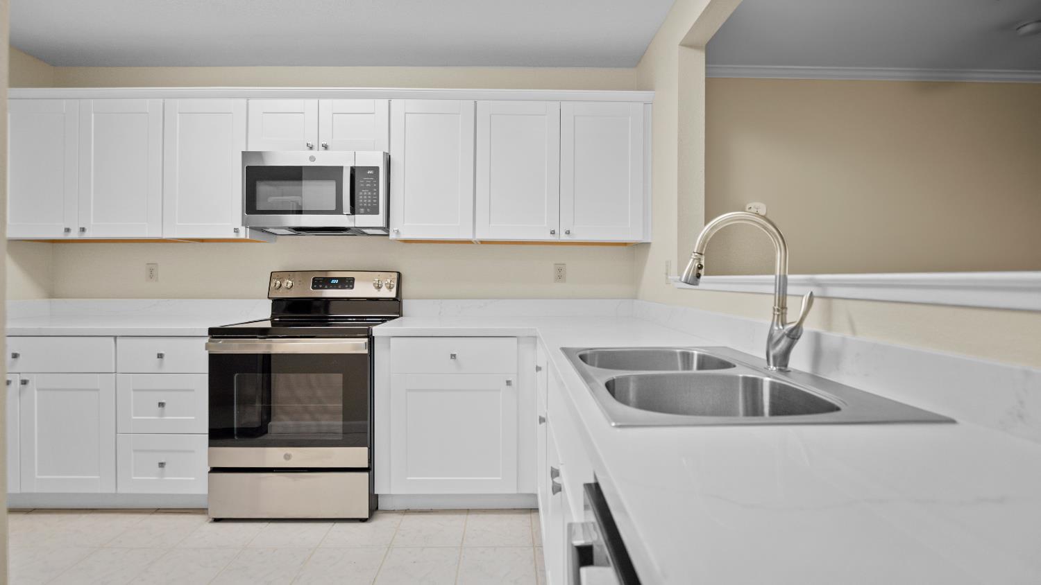 Lodi, California 95242, United States, 3 Bedrooms Bedrooms, ,2 BathroomsBathrooms,Residential,Active,167406