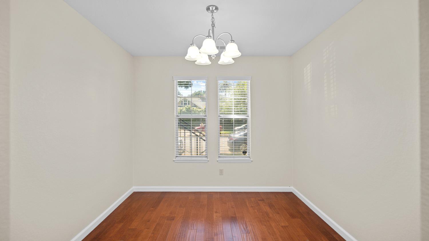 Lodi, California 95242, United States, 3 Bedrooms Bedrooms, ,2 BathroomsBathrooms,Residential,Active,167406