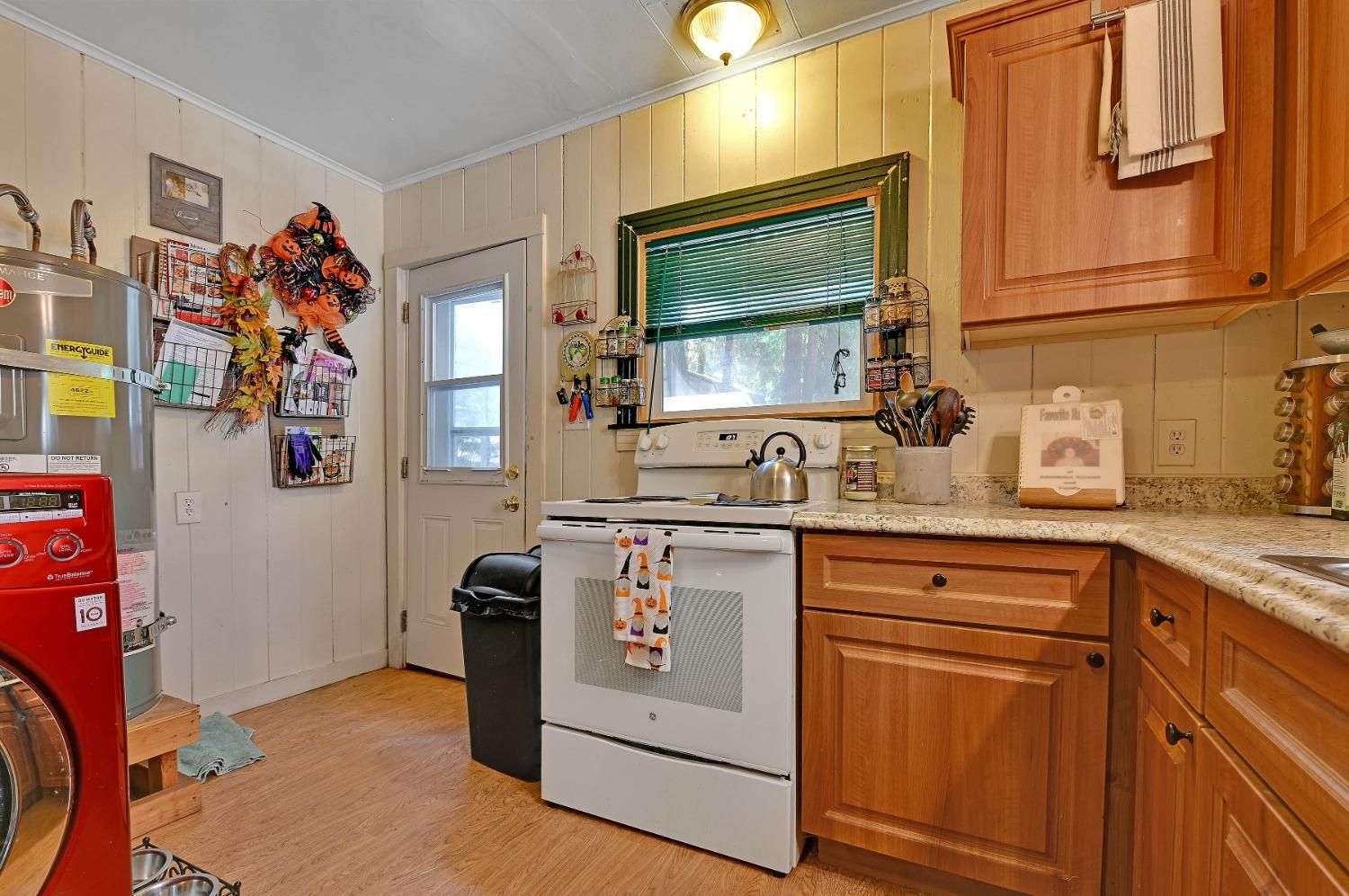 6016 Pony Express Trail