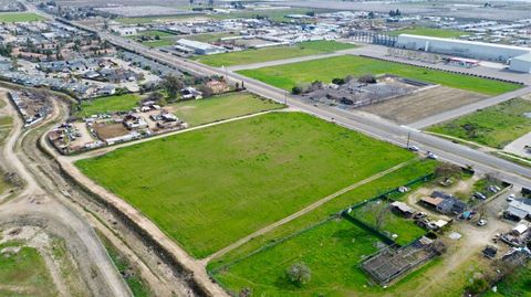 4865 E Jensen Avenue Fresno CA 93725