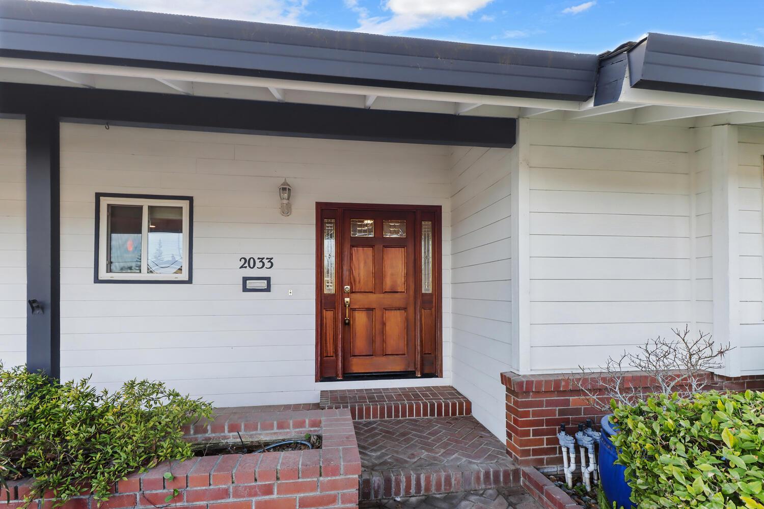 2033 Santa Lucia Way