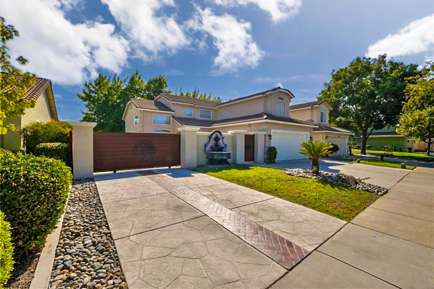 3482 Paseo Verde Avenue
