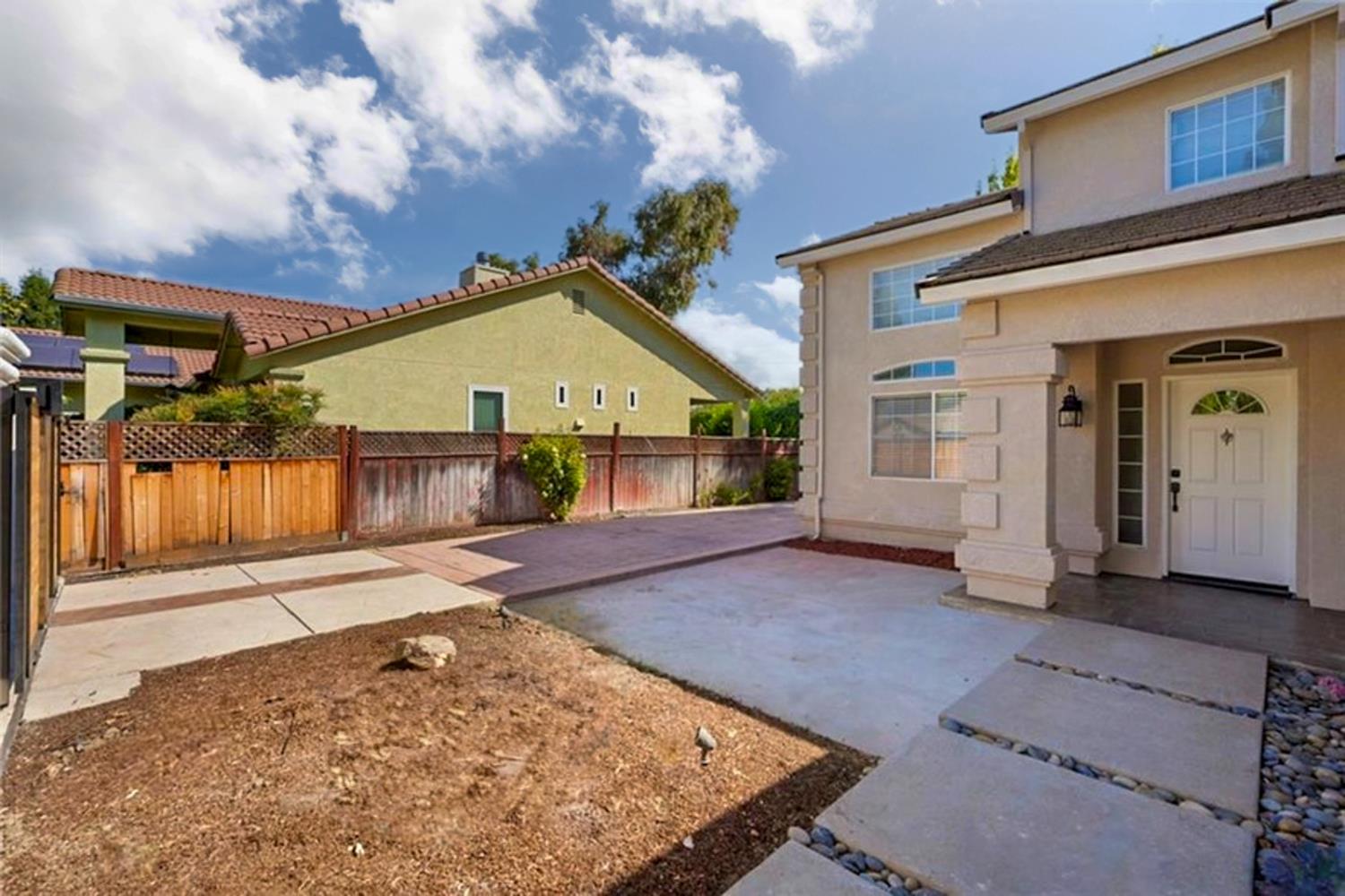 3482 Paseo Verde Avenue