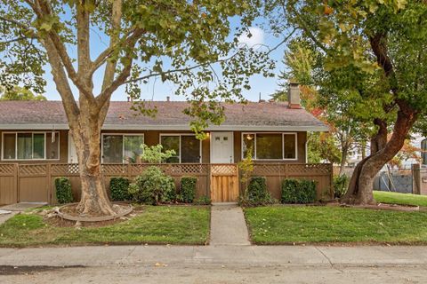 4735 Amber Lane 4 Sacramento CA 95841