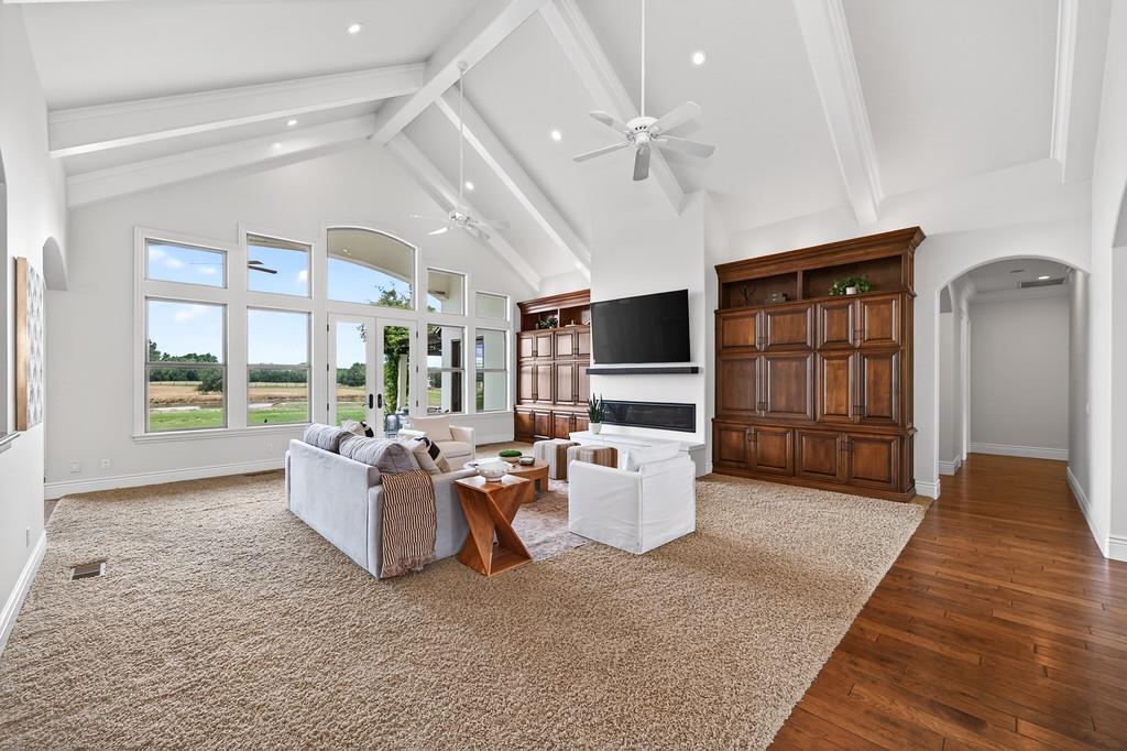 2990 Ironwood Lane