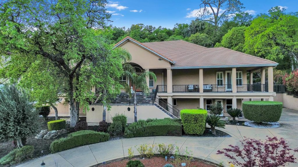 Photo of 2398 Clubhouse, Rocklin, CA 95765 (MLS # 226030662)