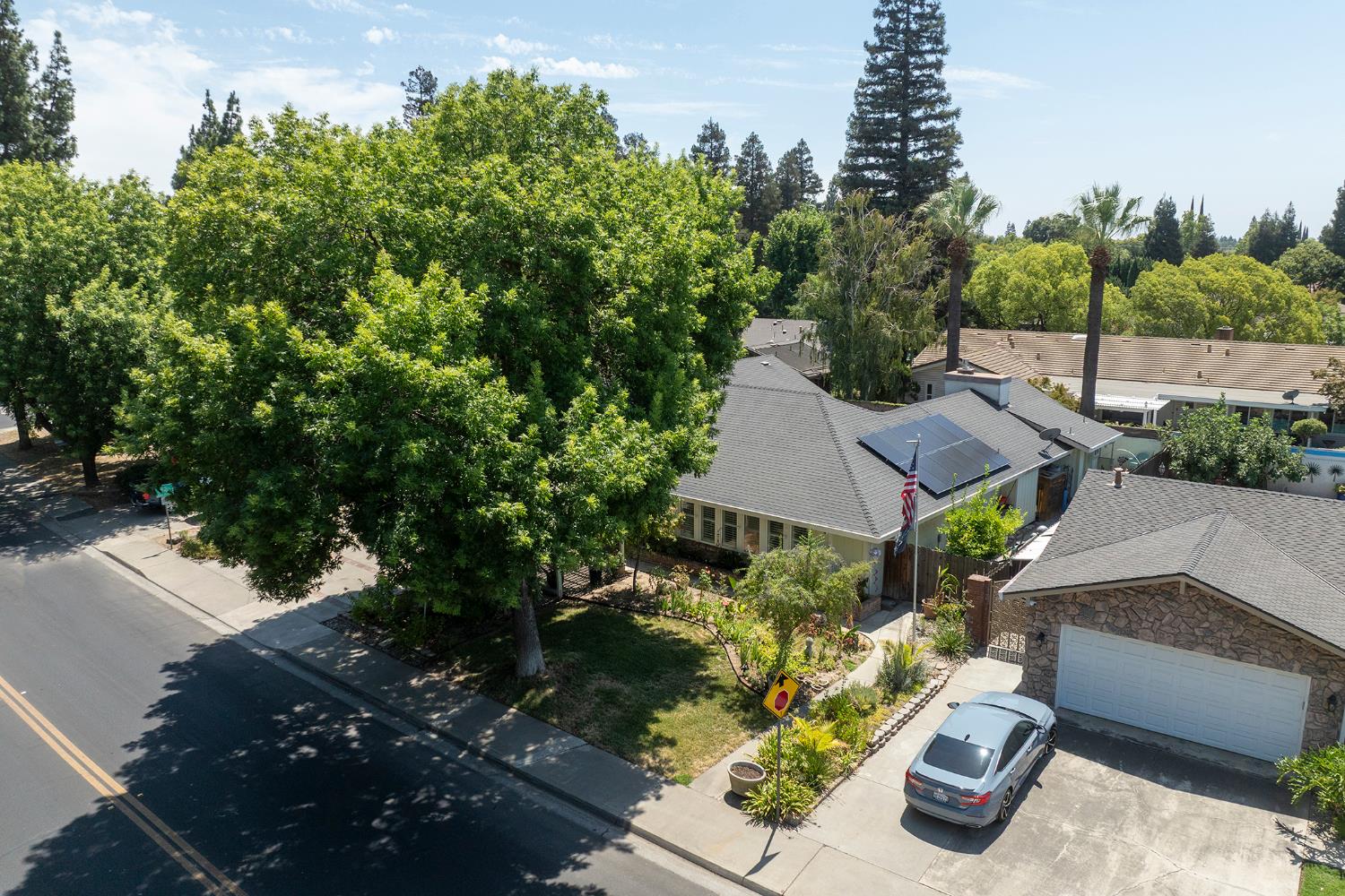 404 W Rumble Road