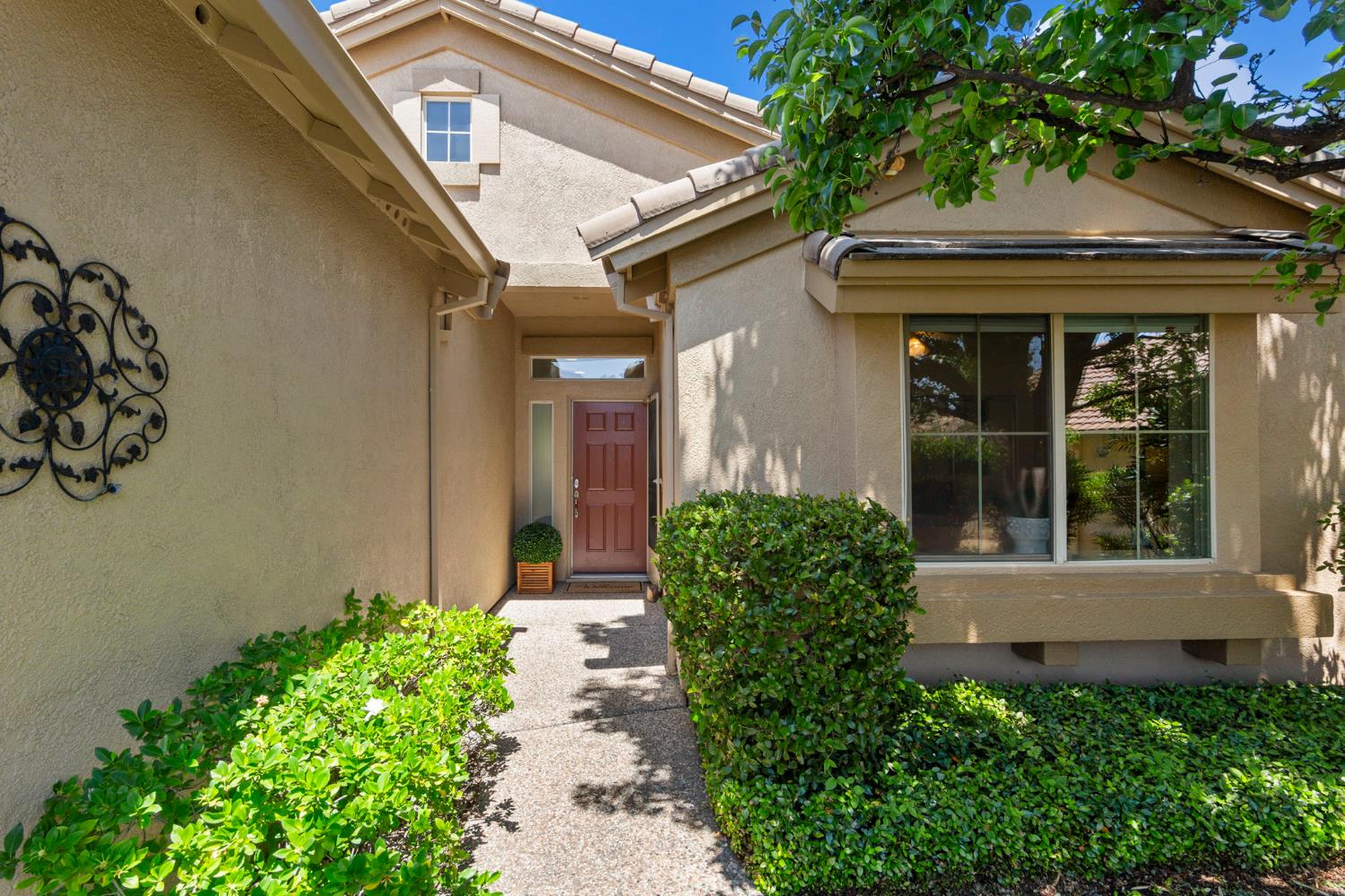 970 Linnet Court