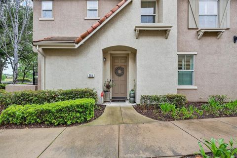 303 Esplanade Circle Folsom CA 95630