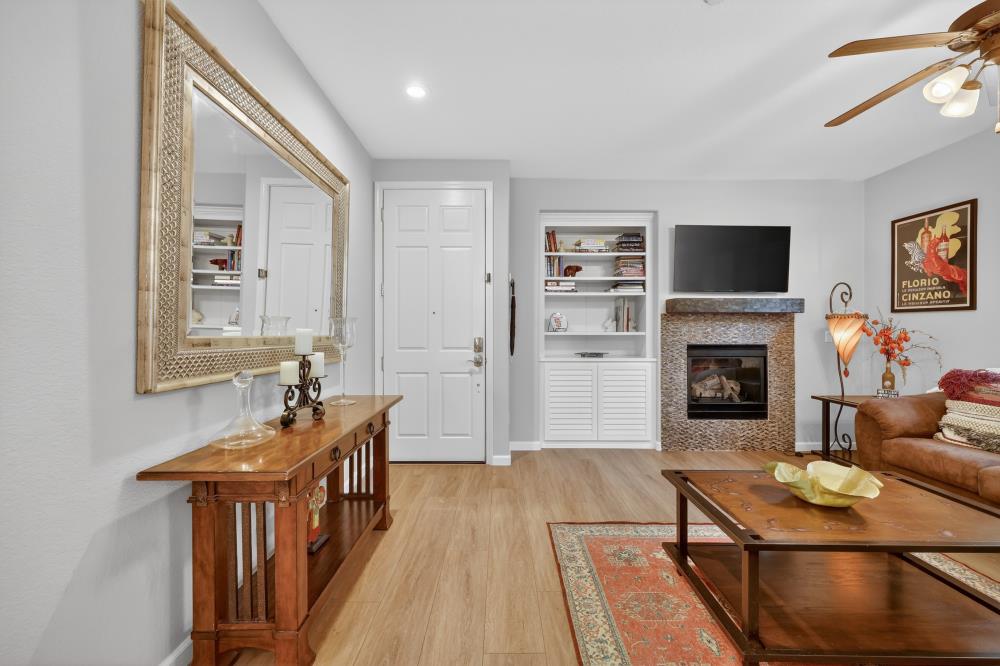 303 Esplanade Circle