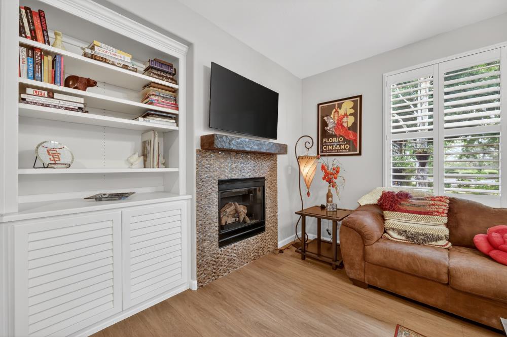 303 Esplanade Circle