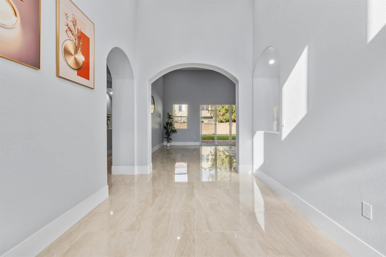 2009 Robin Hood Lane