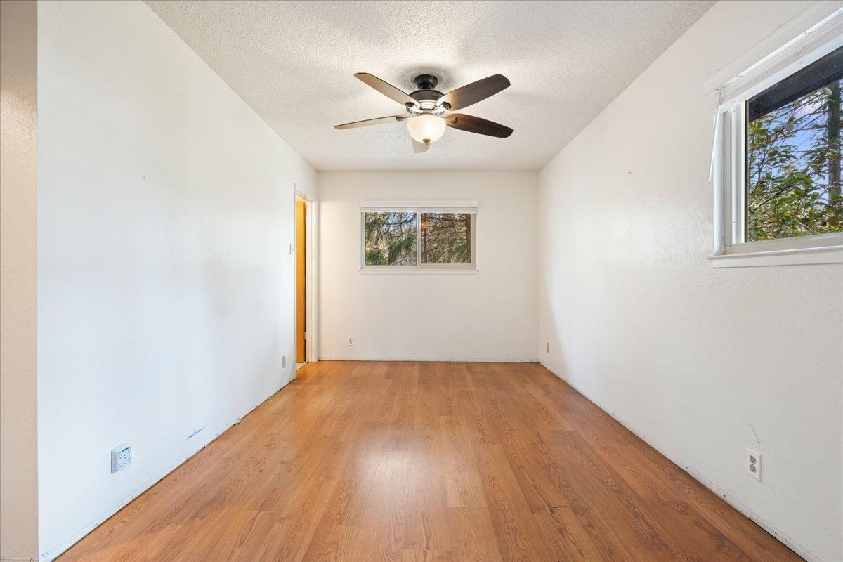 Nevada City, California 95959, United States, 2 Bedrooms Bedrooms, ,2 BathroomsBathrooms,Residential,Pending,107022