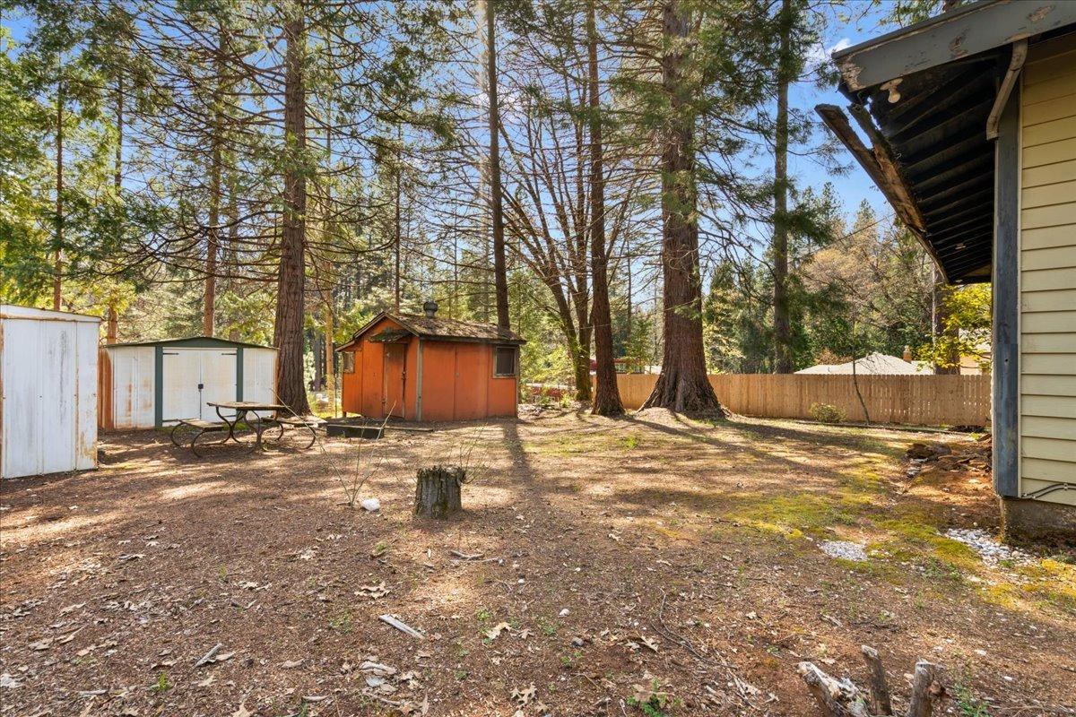 Nevada City, California 95959, United States, 2 Bedrooms Bedrooms, ,2 BathroomsBathrooms,Residential,Pending,107022