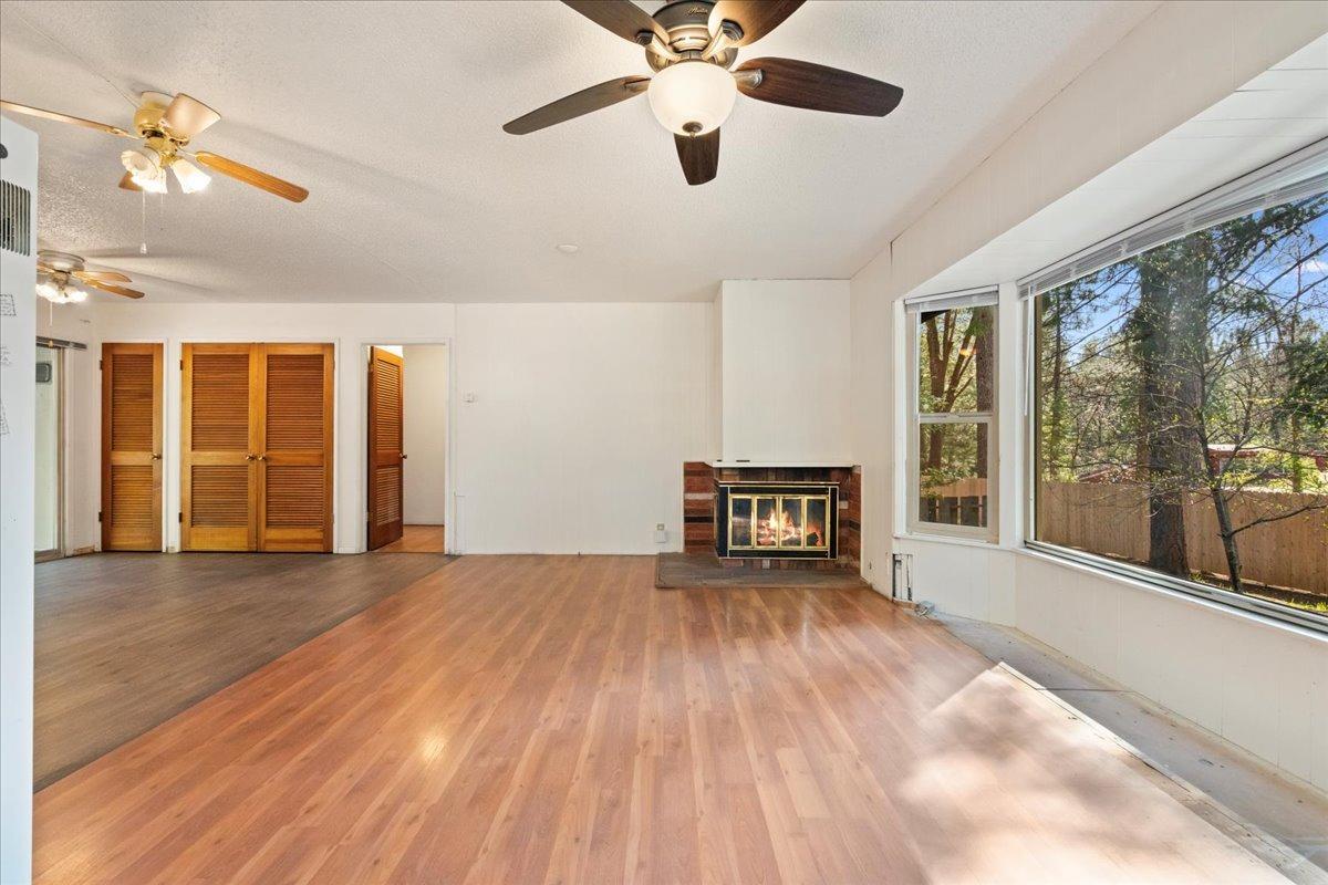 Nevada City, California 95959, United States, 2 Bedrooms Bedrooms, ,2 BathroomsBathrooms,Residential,Pending,107022