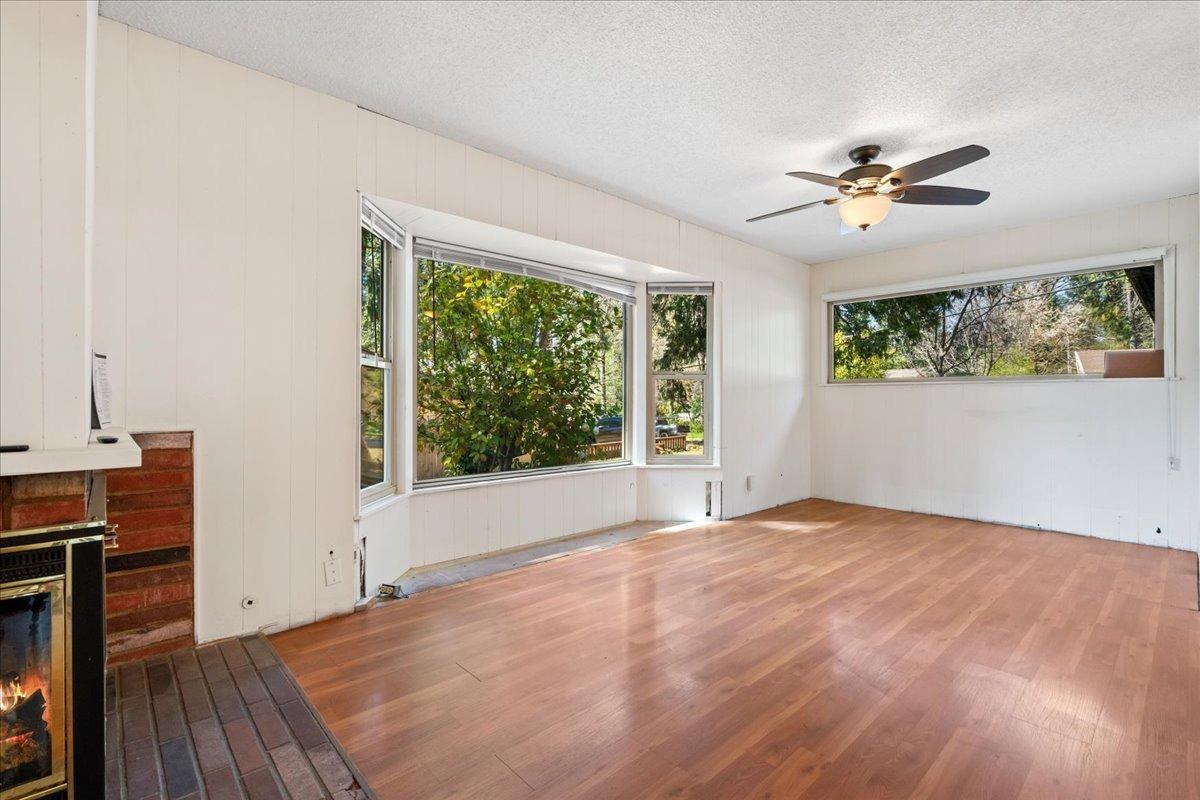 Nevada City, California 95959, United States, 2 Bedrooms Bedrooms, ,2 BathroomsBathrooms,Residential,Pending,107022