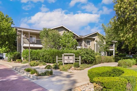 1818 Moore Boulevard 201 Davis CA 95618
