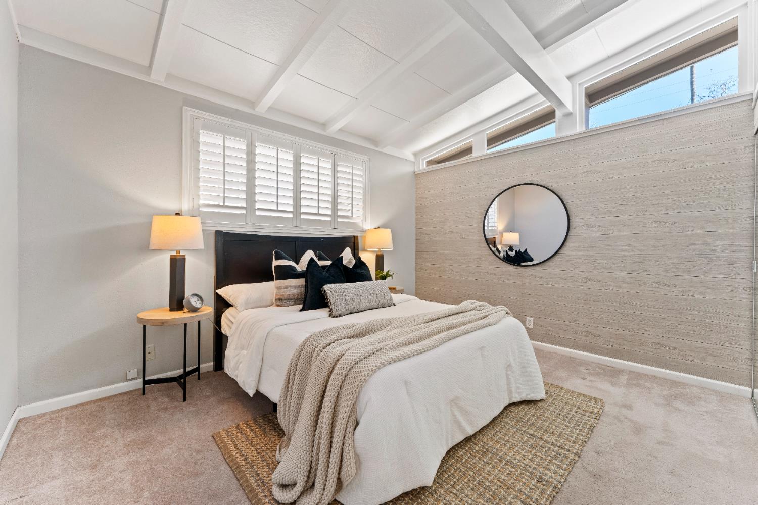 4845 Hazelwood Avenue