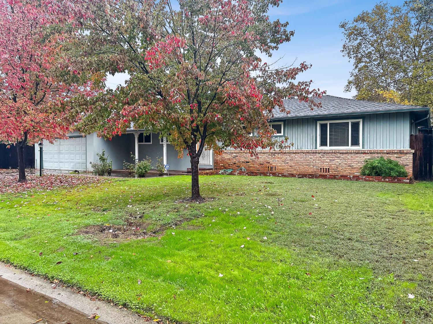 2430 Bridle Path Lane