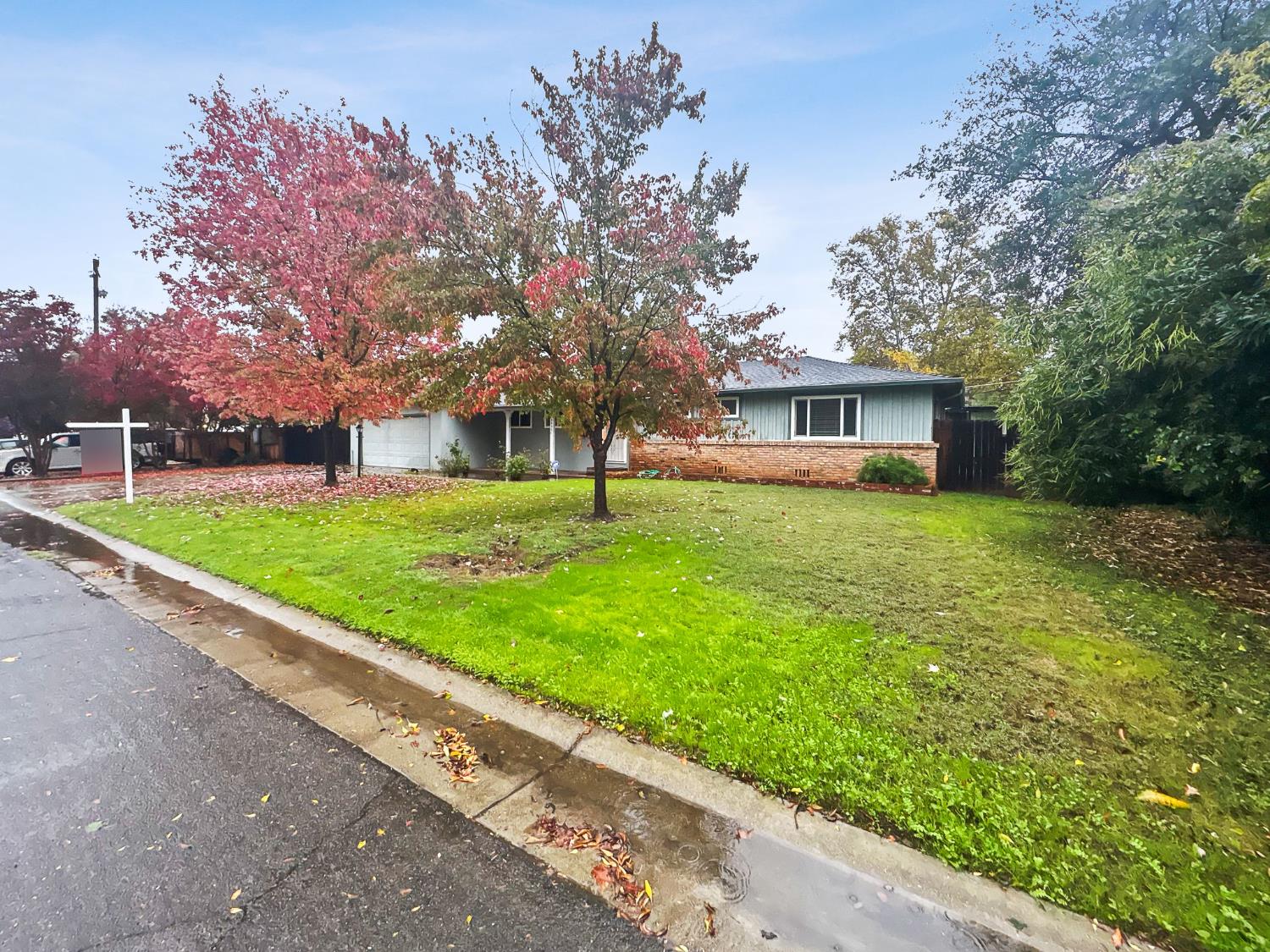 2430 Bridle Path Lane