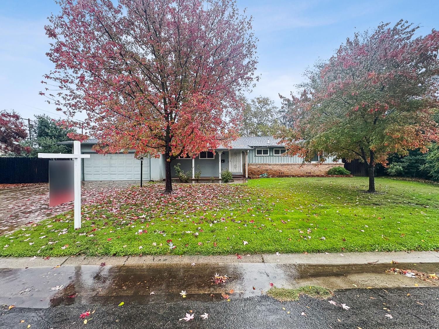 2430 Bridle Path Lane