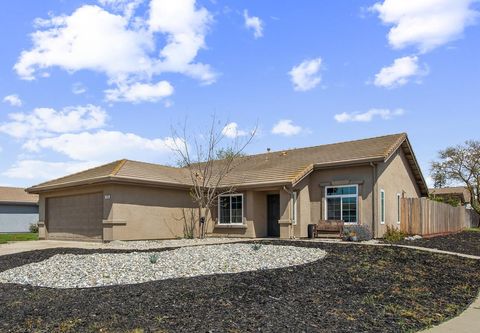 1133 Elderwood Drive Galt CA 95632