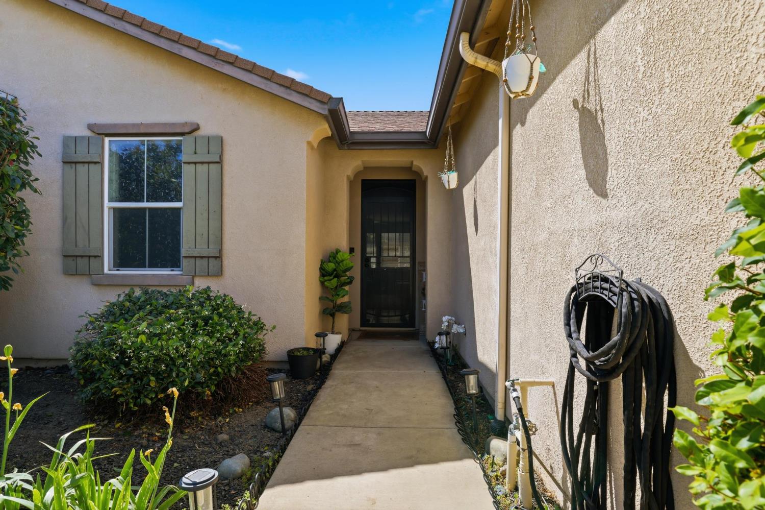 9608 Waterman Avenue