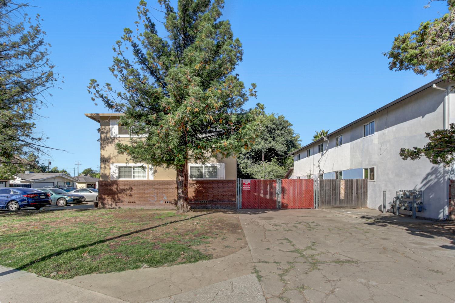 3701 Morse Avenue