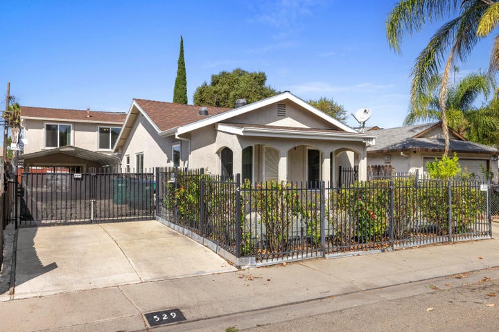 Photo 1 of 54 — 529 N D Street, Stockton, CA 95205