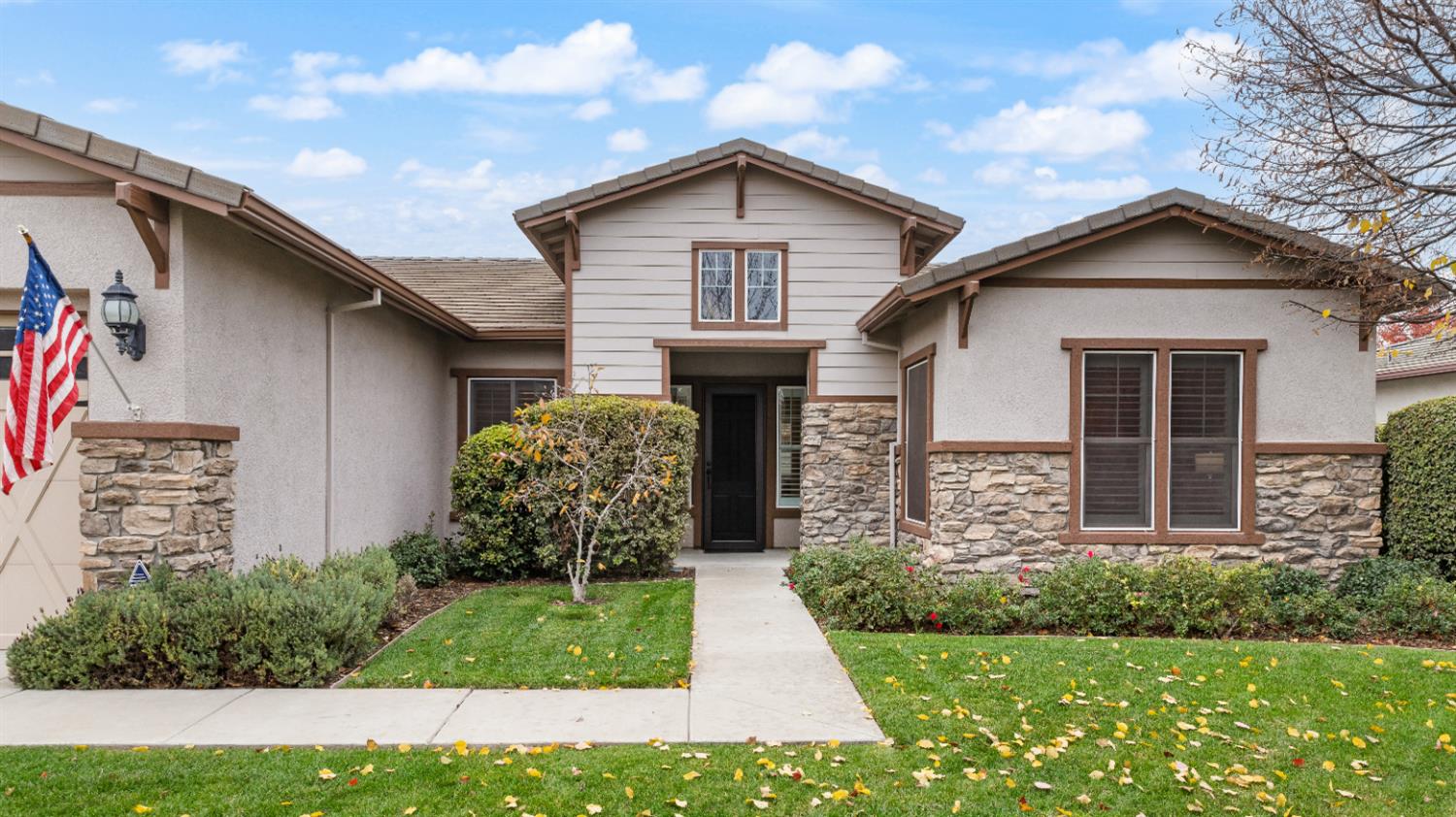 1393 Cobblecreek Street