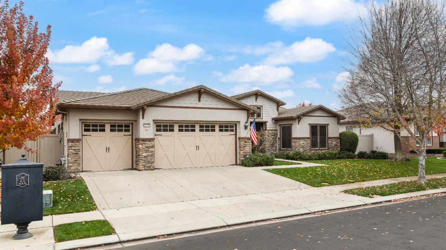 1393 Cobblecreek Street