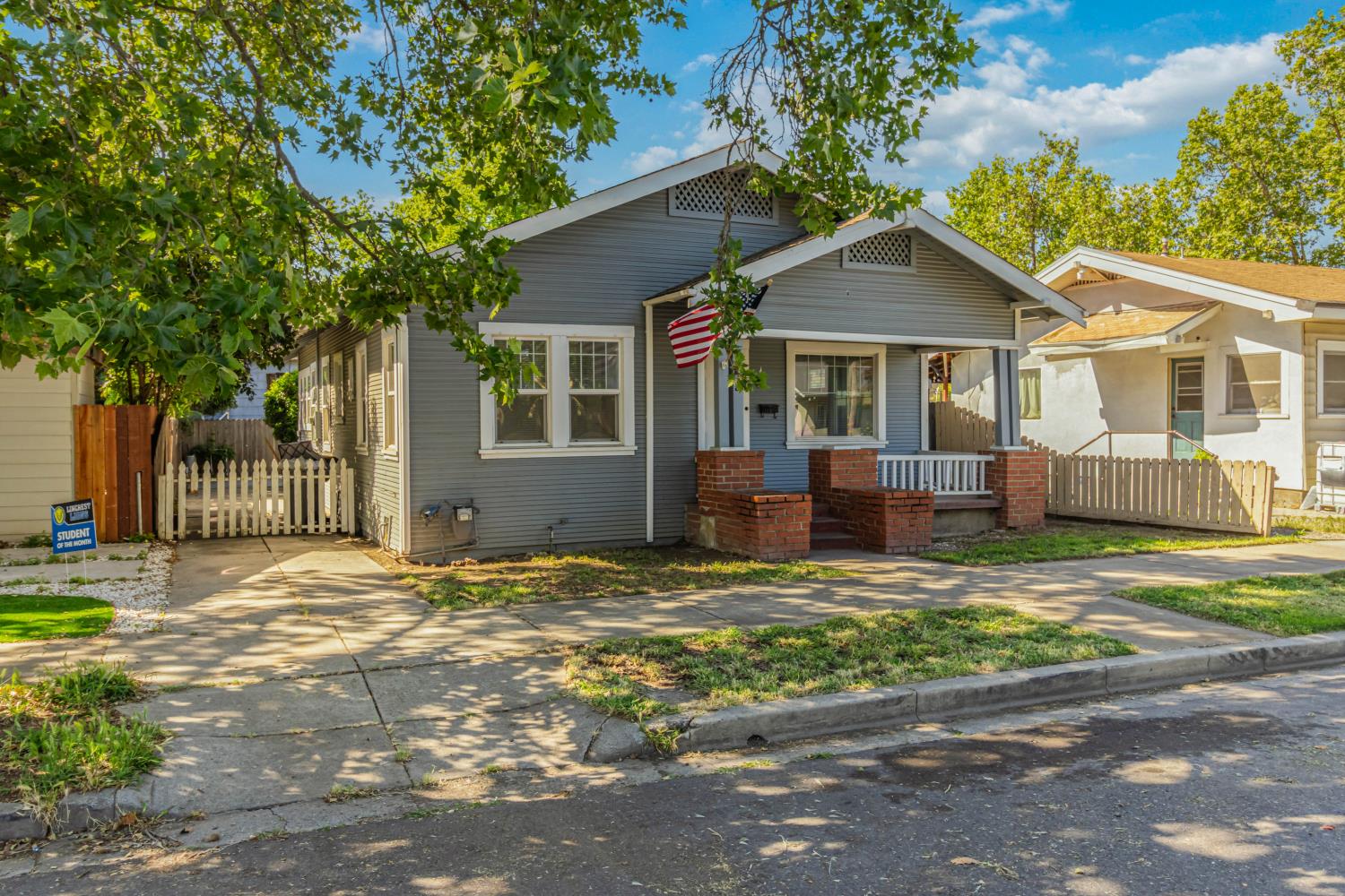 828 8th Street