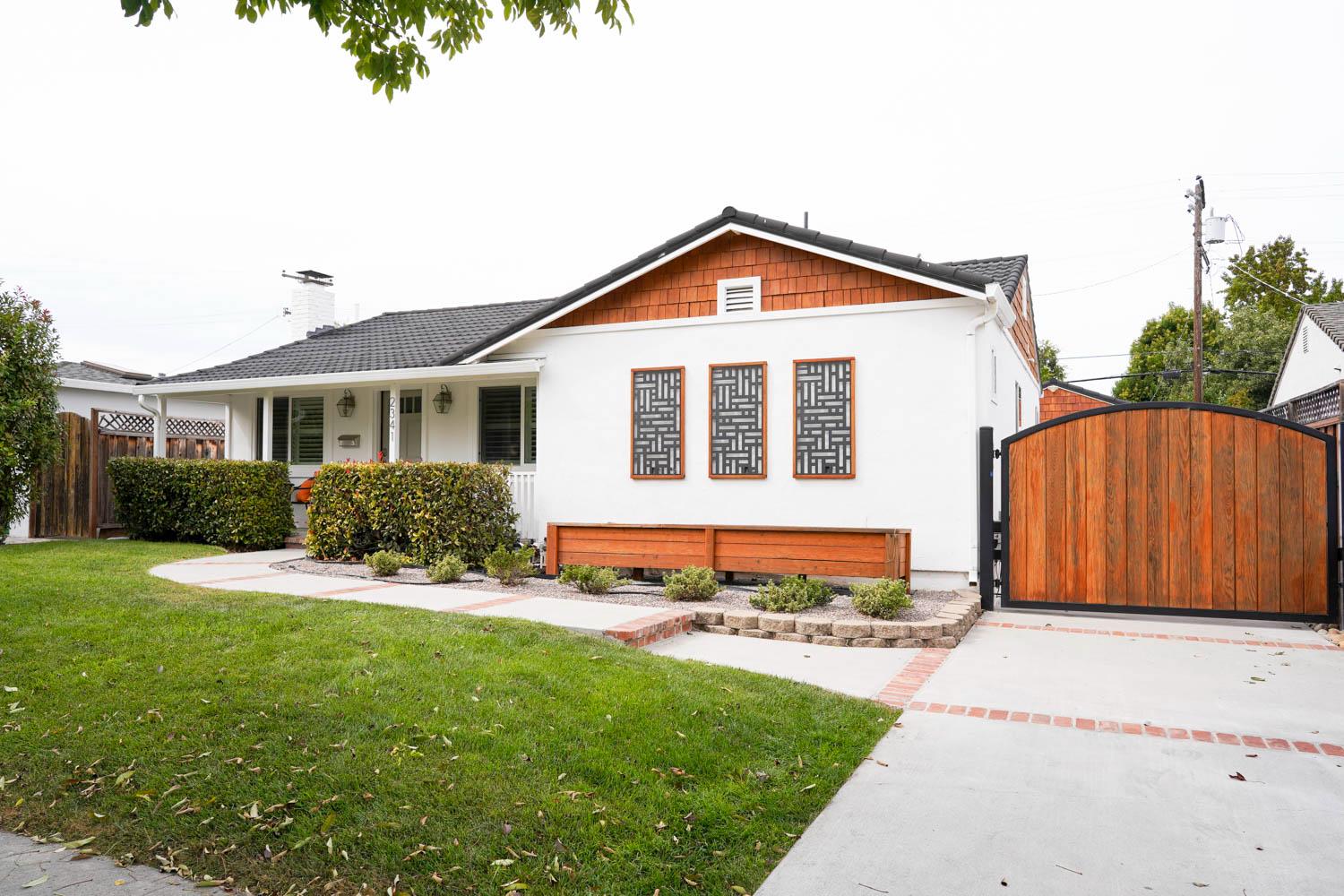 2341 Sunny Vista Drive