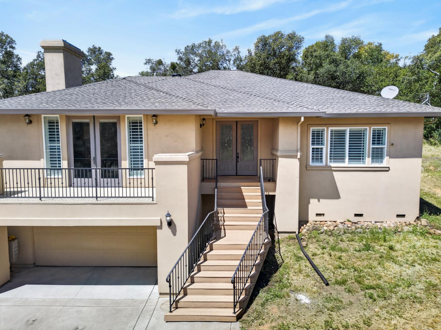 6005 Virginiatown Road