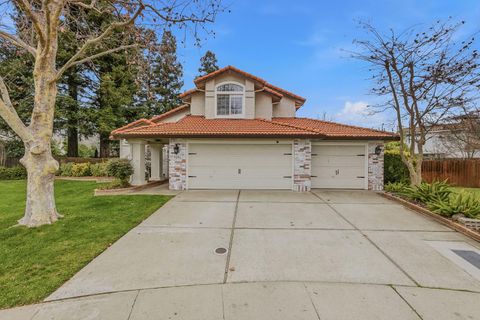 9281 Abert Court Elk Grove CA 95758