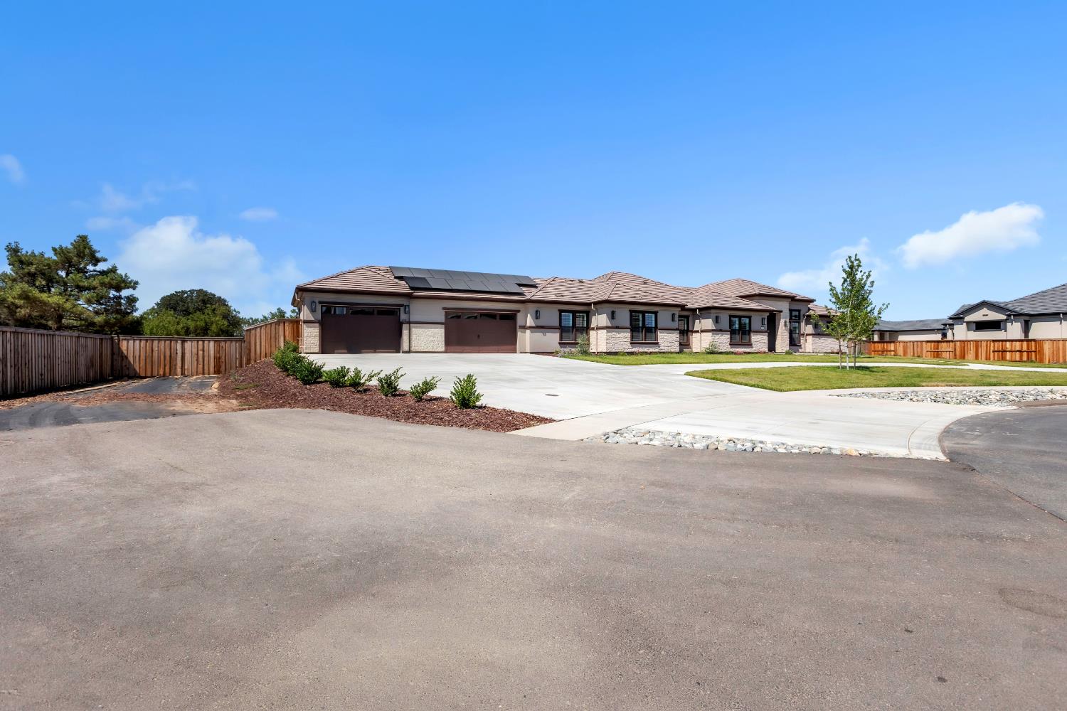 3180 Saffron Lane