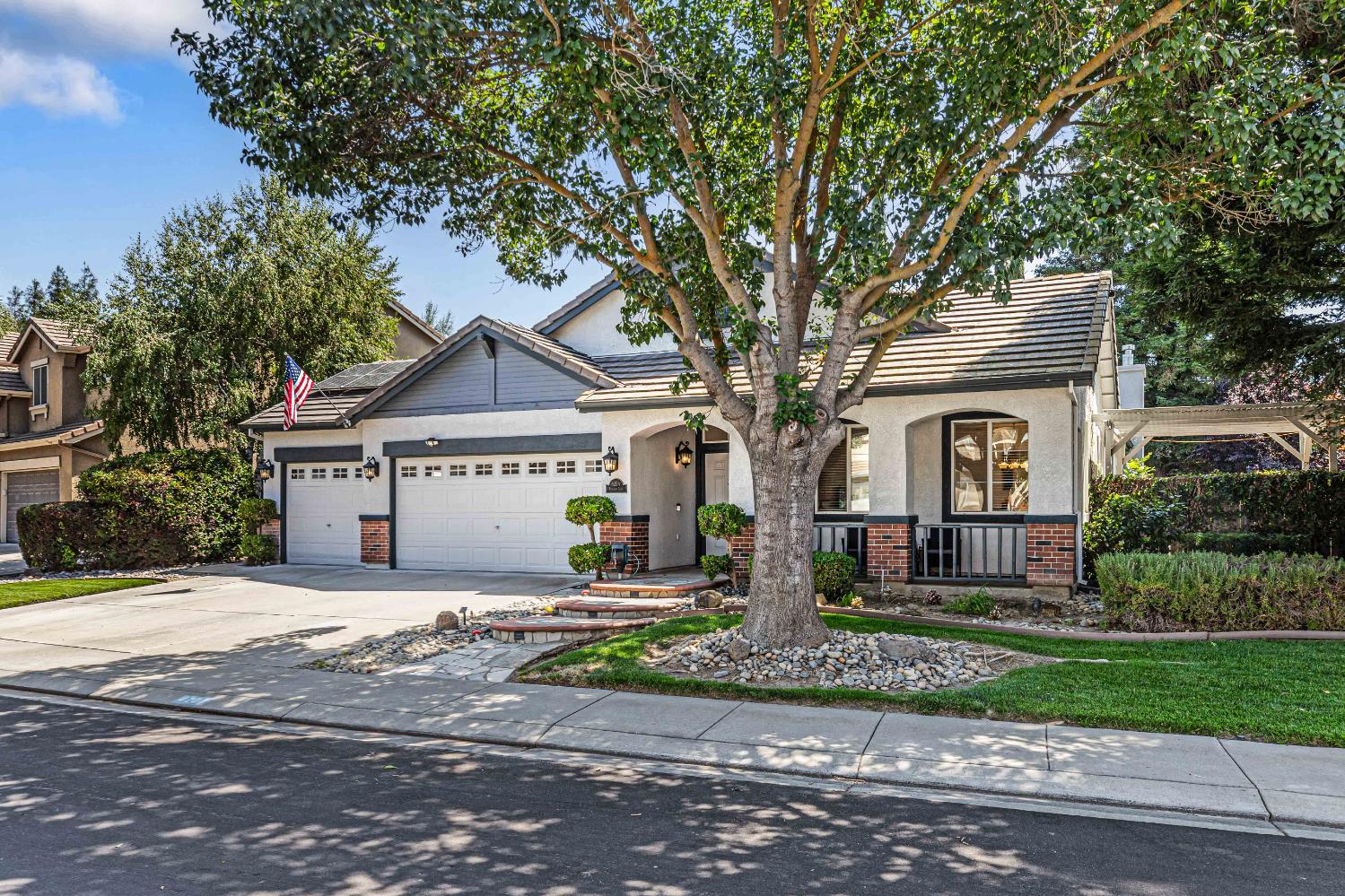 4204 Passages Lane